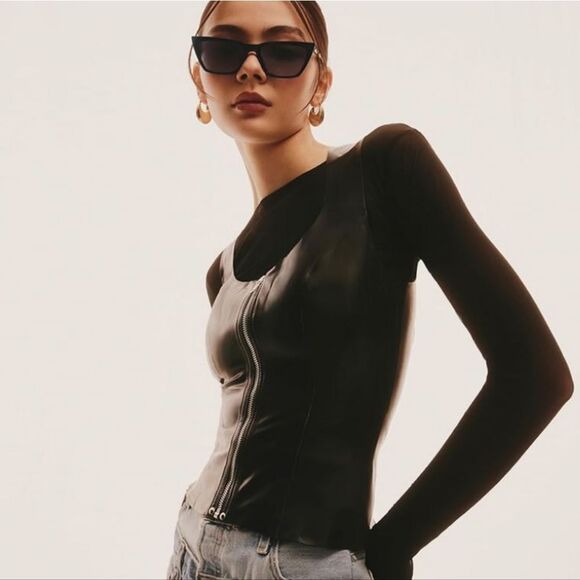 Quay Australia Bad Habit Narrow Cat-Eye Oversized Sunglasses- Oxblood - Picture 6 of 13